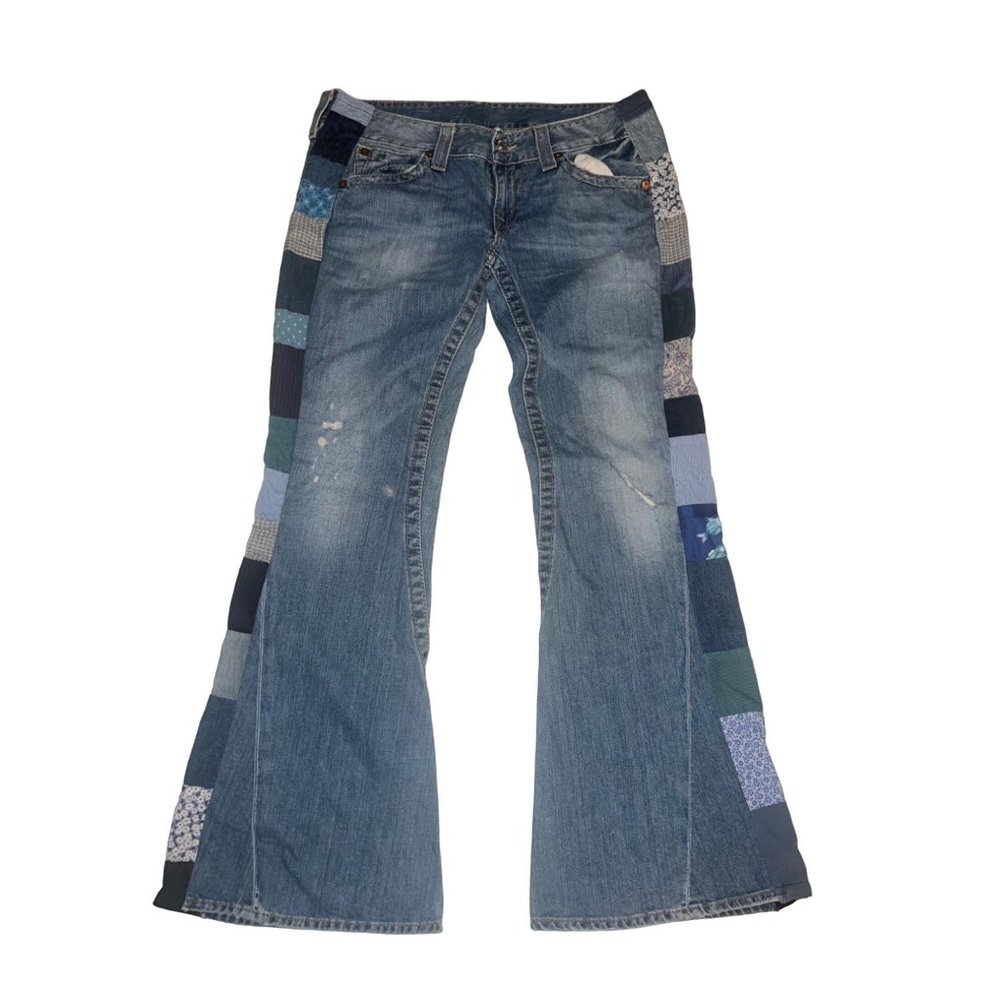 EUC Wmns Tru Religion remade quilted bell bottoms Sz 31